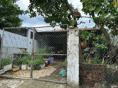 BÁN ĐẤT HOÀNG VĂN THÁI -DT: 40M2 TẶNG NHÀ C4 KIỆT OTO– GẦN ĐƯỜNG CHÍNH. Mua bán đất tại Quận Liên Chiểu Đà Nẵng được đăng bởi Trần Giang