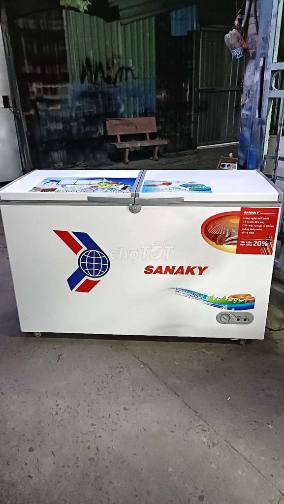 Tủ (đông,mát) Sanaky 300lít