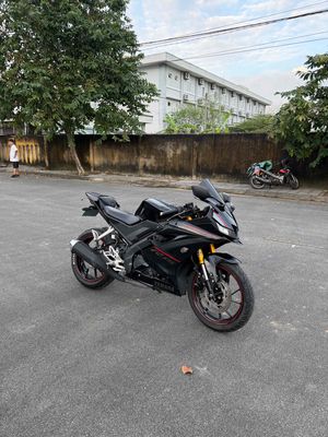 Yamaha R15 V3 màu Đen. Mua bán Xe máy tại Quận Thanh Khê Đà Nẵng được đăng bởi Ku Tý