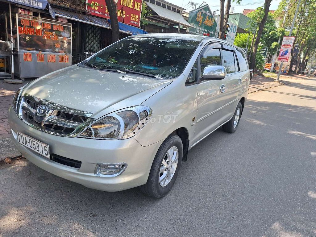 Toyota Innova 2007 số sàn màu bạc. Mua bán Ô tô tại Thành phố Thuận An Bình Dương được đăng bởi hoang huynh hình 1