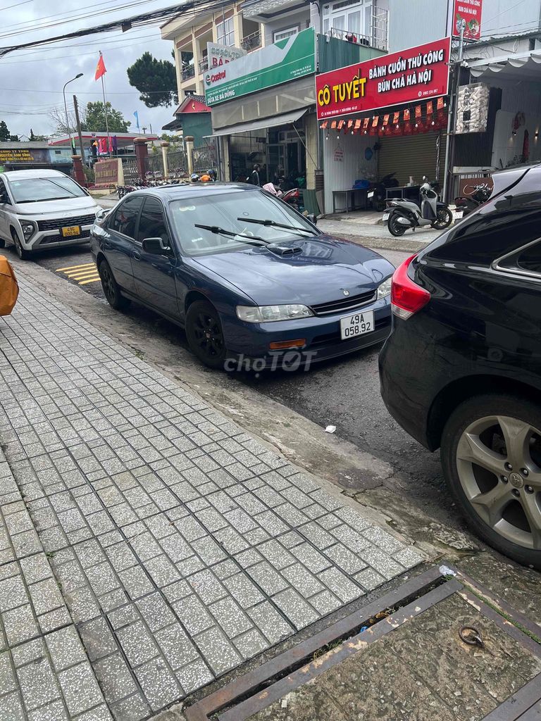 Honda Accord 1995 2.2 MT - 500000 km. Mua bán Ô tô tại Thành phố Đà Lạt Lâm Đồng được đăng bởi Quân Trịnh Văn  hình 3
