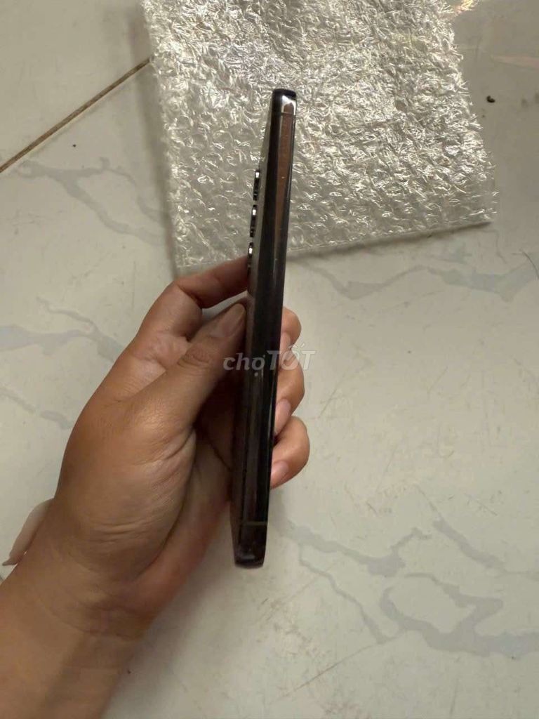 Samsung Galaxy S23 Đen Lỗi màn hình. Mua bán Điện thoại tại Quận 4 Tp Hồ Chí Minh được đăng bởi Tut Tut hình 1