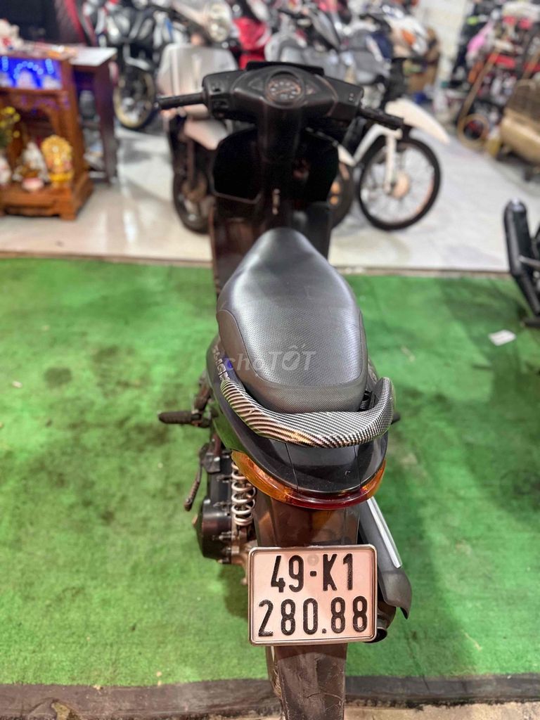 Click 2008 êm ru liền lạc sạch sẽ cho ace đi học. Mua bán Xe máy tại Huyện Bình Chánh Tp Hồ Chí Minh được đăng bởi CH HƠN PHÁT CHUYÊN MUA BÁN XE CŨ MỚI hình 5