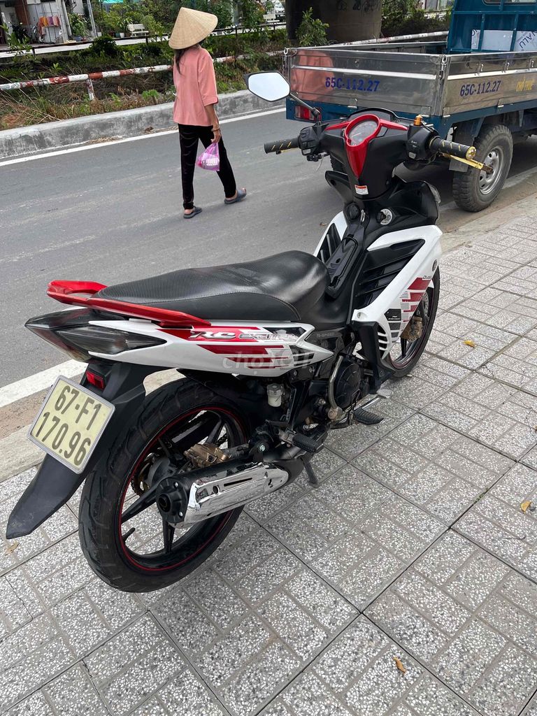Yamaha Exciter 135 Trắng Đen Đỏ. Mua bán Xe máy tại Quận Cái Răng Cần Thơ được đăng bởi Cầm Đồ Minh Tấn hình 8
