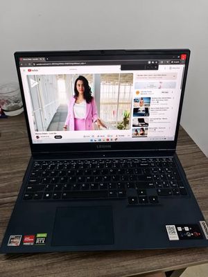 Lenovo Legion 5 Ryzen 7 8GB/512GB