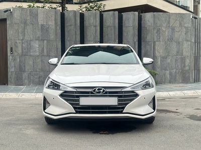 Hyundai Elantra 2021 Sport 2.0 màu trắng. Mua bán Ô tô tại Quận Gò Vấp Tp Hồ Chí Minh được đăng bởi Nhung Nhung 961