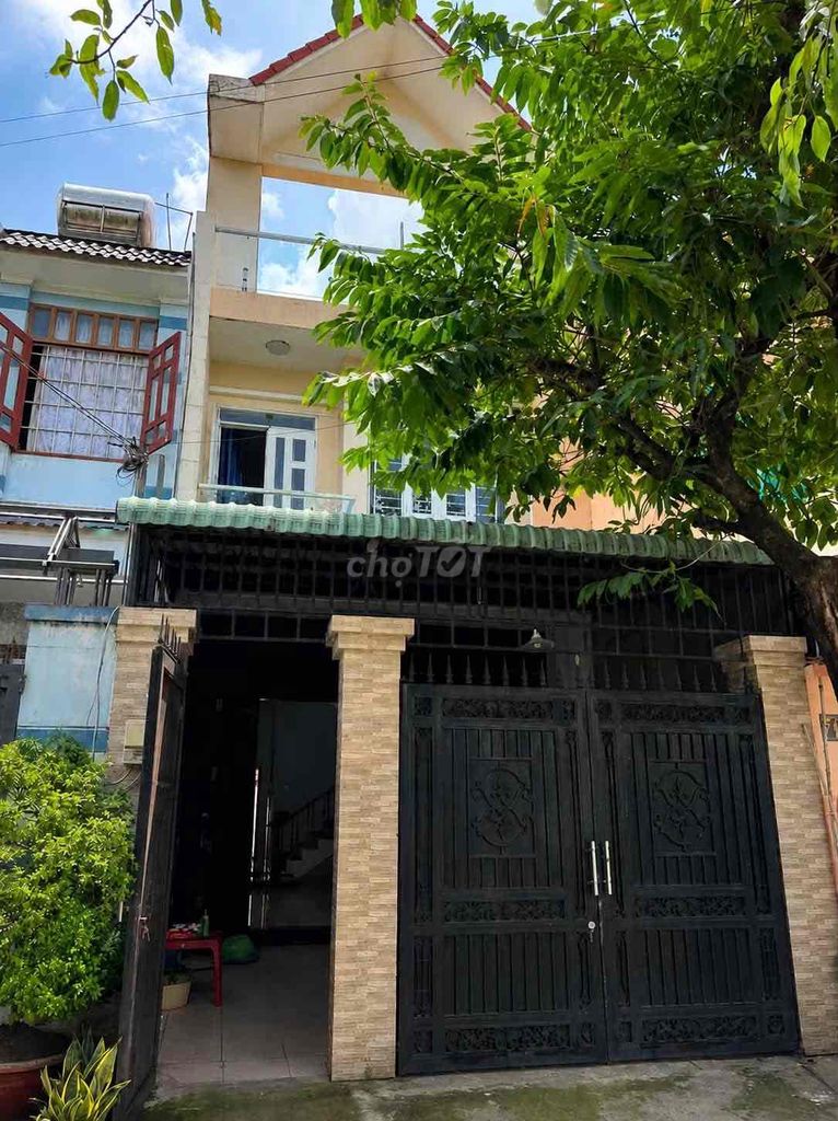 Дом на улице Фам Ван Сан, рядом с рынком Дай Хай