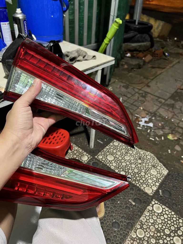 cặp đèn hậu vios 2022 zin tháo xe đẹp 97%. Mua bán Phụ tùng xe tại Quận Cái Răng Cần Thơ được đăng bởi Hoàng Kiệt hình 5