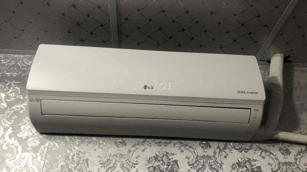 Máy lạnh LG Dual Inverter Trắng Còn mới. Mua bán Máy lạnh, điều hoà tại Thành phố Cà Mau Cà Mau được đăng bởi Thái Long Vũ hình 1