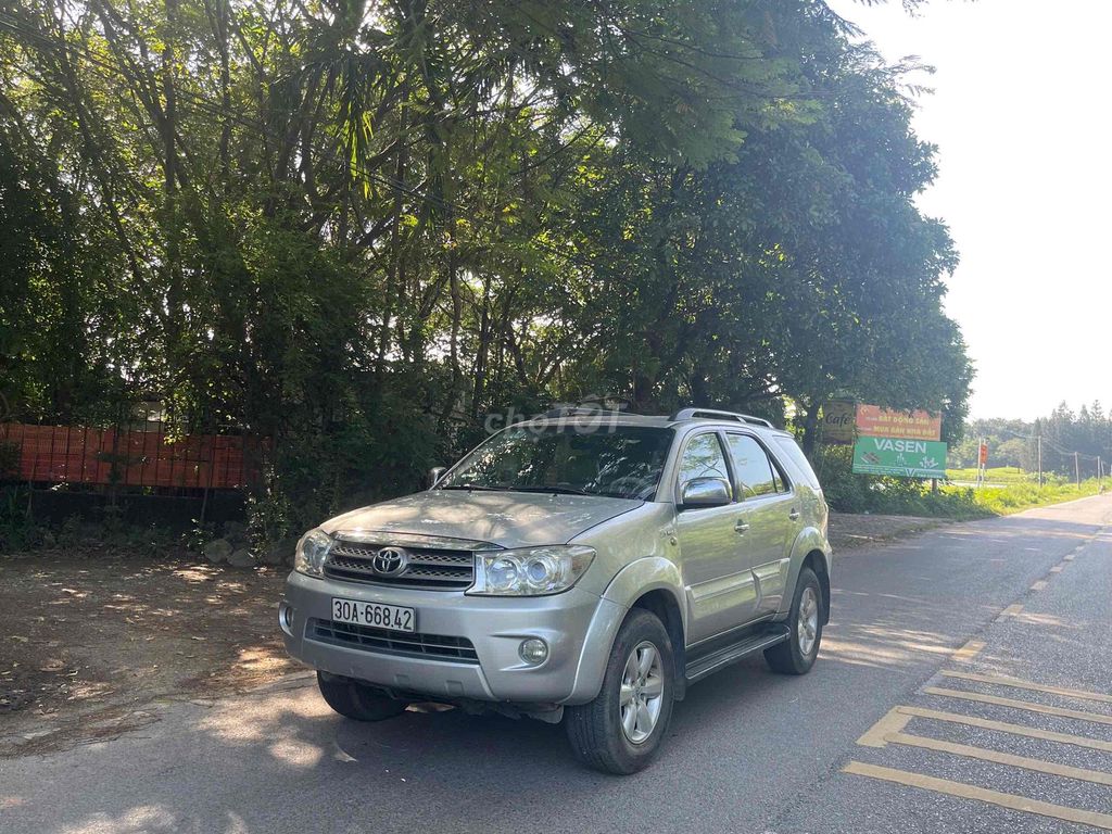 Toyota Fortuner 2010 SR5 2.7 AT - 1200 km. Mua bán Ô tô tại Huyện Đông Anh Hà Nội được đăng bởi nguyễn tiến dũng hình 4