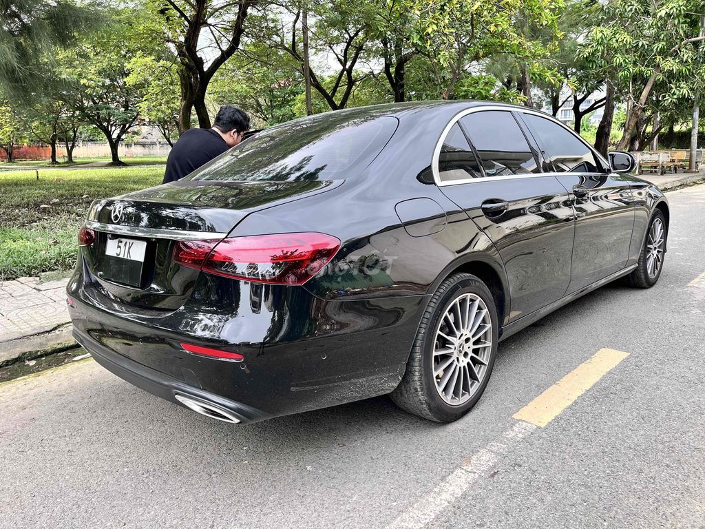 Mercedes Benz E Class 2021 E180 - 25000 km. Mua bán Ô tô tại Quận 7 Tp Hồ Chí Minh được đăng bởi Lê quốc toàn hình 3