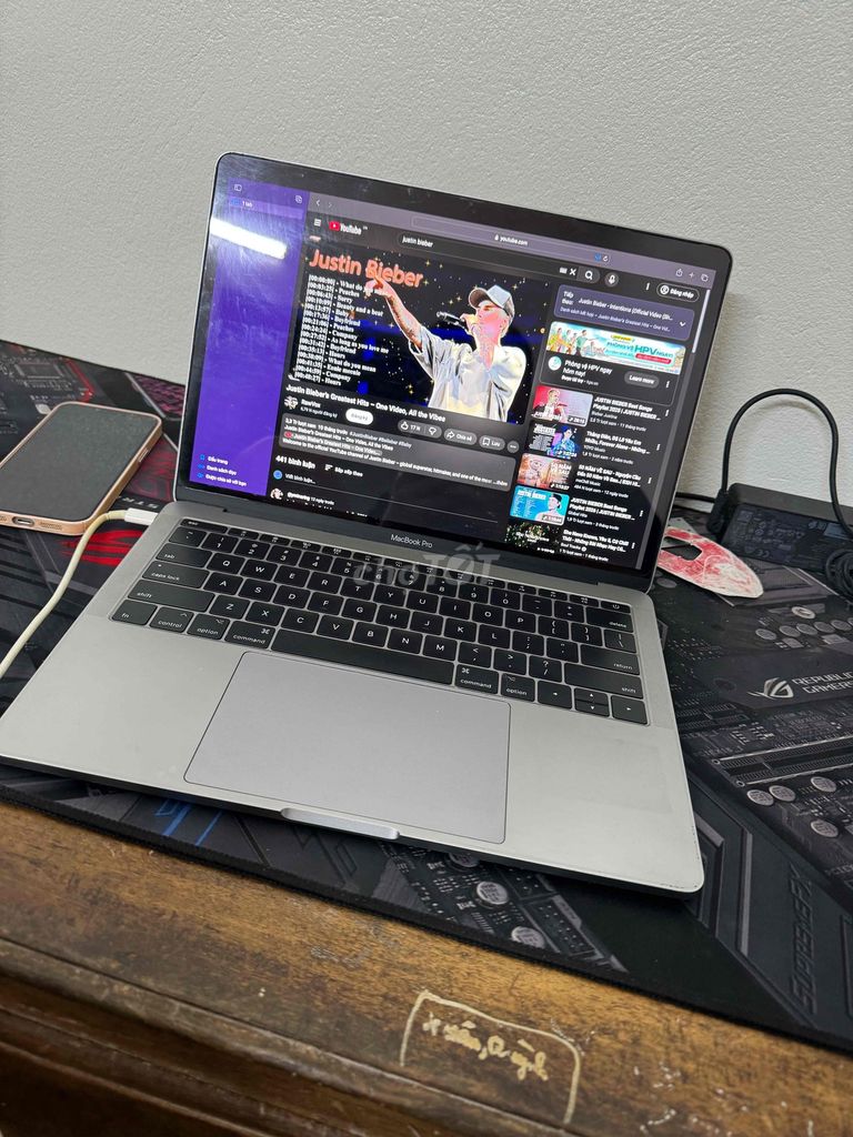 Apple MacBook Pro 2017 i5 13 inch 8GB/256GB. Mua bán Laptop tại Thành phố Thanh Hóa Thanh Hóa được đăng bởi Hoang Anh hình 1