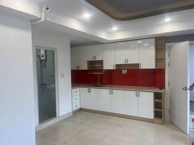Bán Gấp Chung Cư ngay Phan Xích Long - 2PN 2WC - View Bờ Kè. Mua bán căn hộ/chung cư tại Quận Bình Thạnh Tp Hồ Chí Minh được đăng bởi Nguyễn Tấn Đạt
