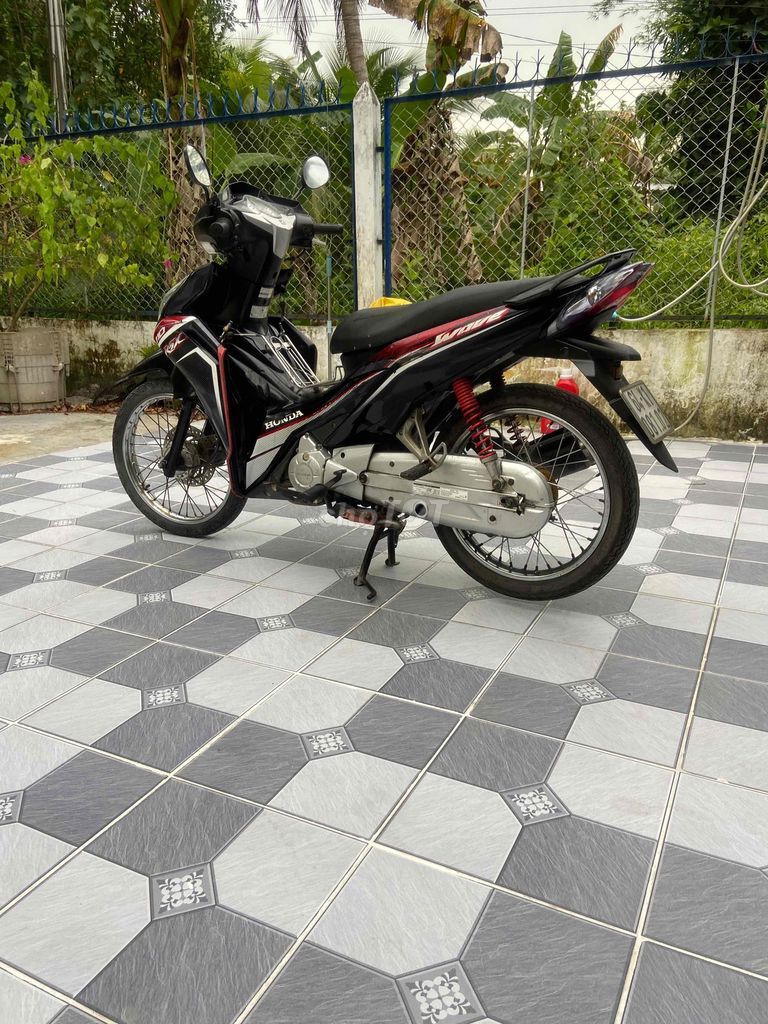 Rsx 2013 chính chủ máy zin siêu êm ngoại hình xe c. Mua bán Xe máy tại Quận Cái Răng Cần Thơ được đăng bởi Hau hình 4