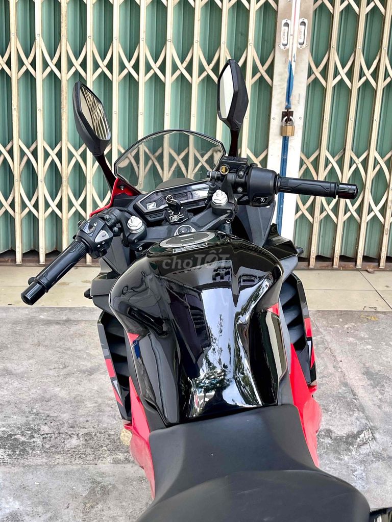 Honda CBR 150R odo 3500km. Mua bán Xe máy tại Thành phố Vũng Tàu Bà Rịa - Vũng Tàu được đăng bởi Cao Trí hình 18