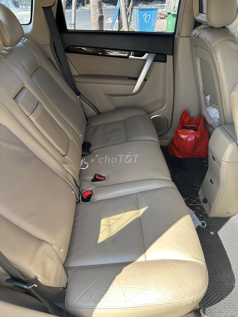 Chevrolet Captiva LTZ 2010 màu vàng cát. Mua bán Ô tô tại Quận 12 Tp Hồ Chí Minh được đăng bởi Xuân Trường hình 6