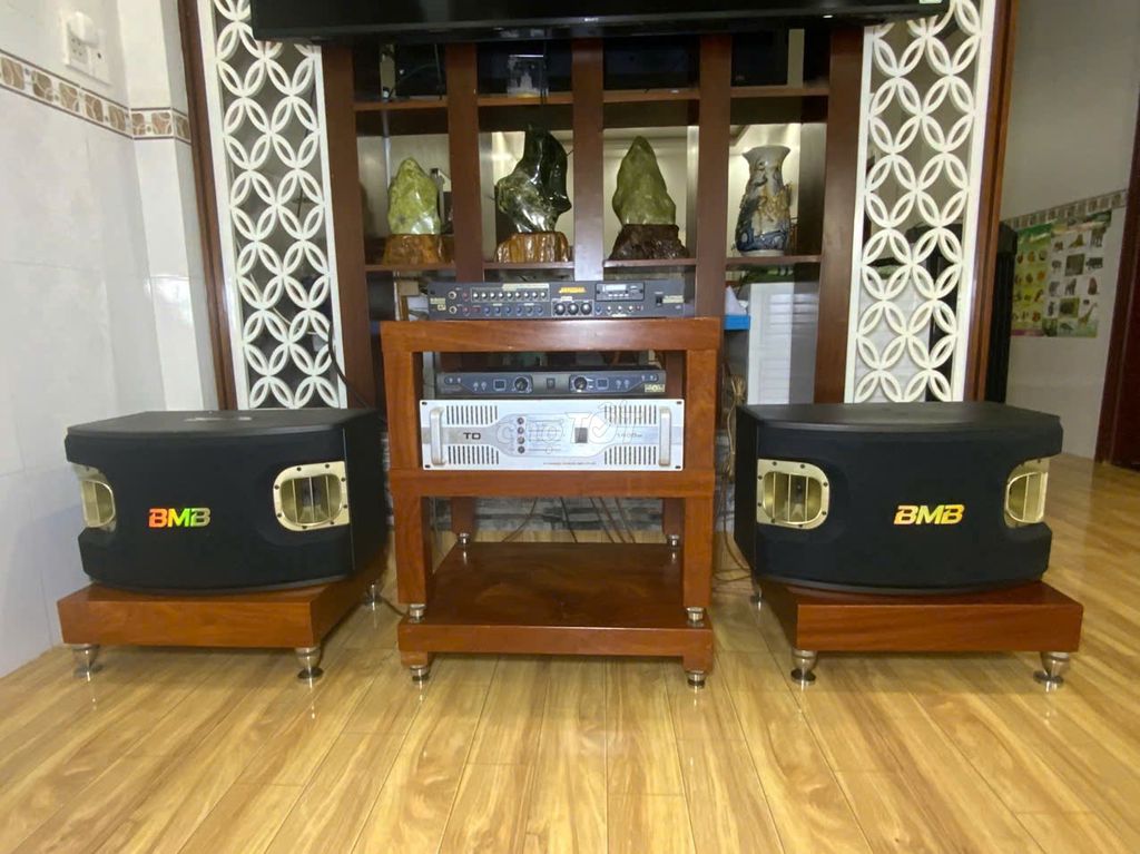 Kệ dàn âm thanh Gỗ tự nhiên Nâu 73x62x48cm. Mua bán Nội thất, đồ gia dụng khác tại Huyện Thạnh Trị Sóc Trăng được đăng bởi Nguyễn Phong hình 1