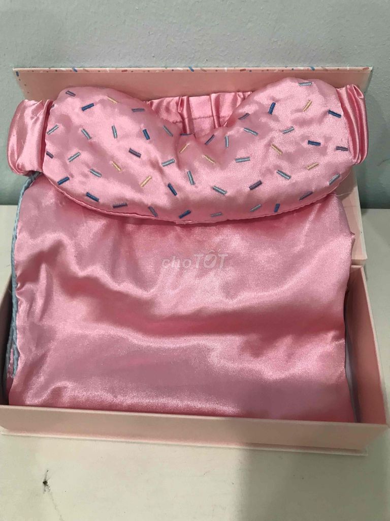 Bộ vỏ gối bịt mắt Typo Sweet Dreams Satin Hồng. Mua bán Giường, chăn ga gối nệm tại Quận Thanh Xuân Hà Nội được đăng bởi Trần Phương Hoa  hình 1