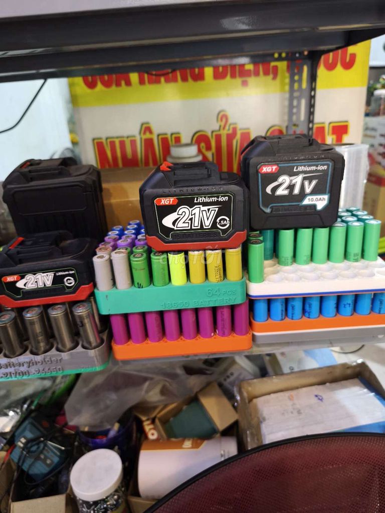 pin máy khoan 10 15 20 cell makita chân pin 4cm. Mua bán Đồ chuyên dụng, Giống nuôi trồng tại Quận Gò Vấp Tp Hồ Chí Minh được đăng bởi Trần Quang Hiển hình 1