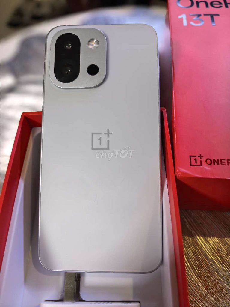 OnePlus 13T 16/256G fullbox 99%. Mua bán Điện thoại tại Quận Hoàng Mai Hà Nội được đăng bởi LongHung Mobile hình 1