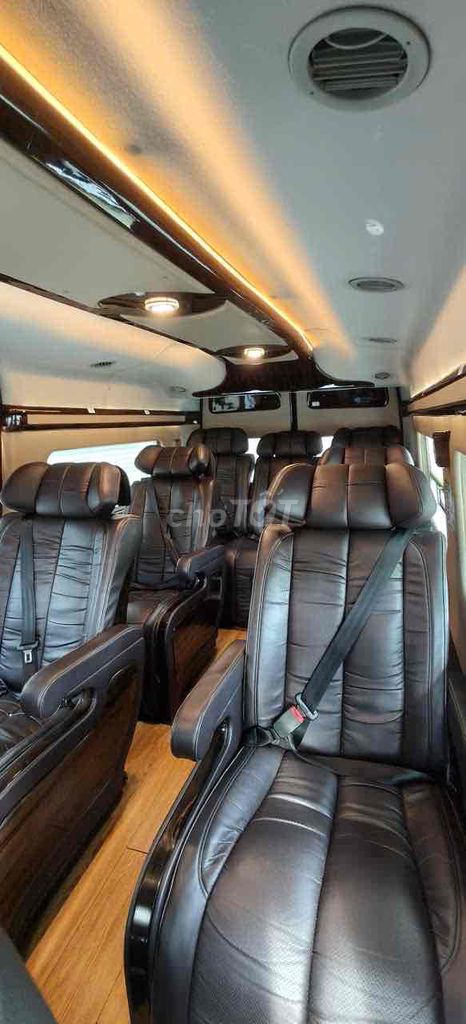 Ford Transit 2022 Limousine autokingdong. Mua bán Ô tô tại Quận Long Biên Hà Nội được đăng bởi Nguyễn Văn Tuấn hình 10