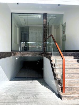 Аренда · 5 комн. · 120 м² · Thành phố Thủ Đức, ул. gần PVĐ