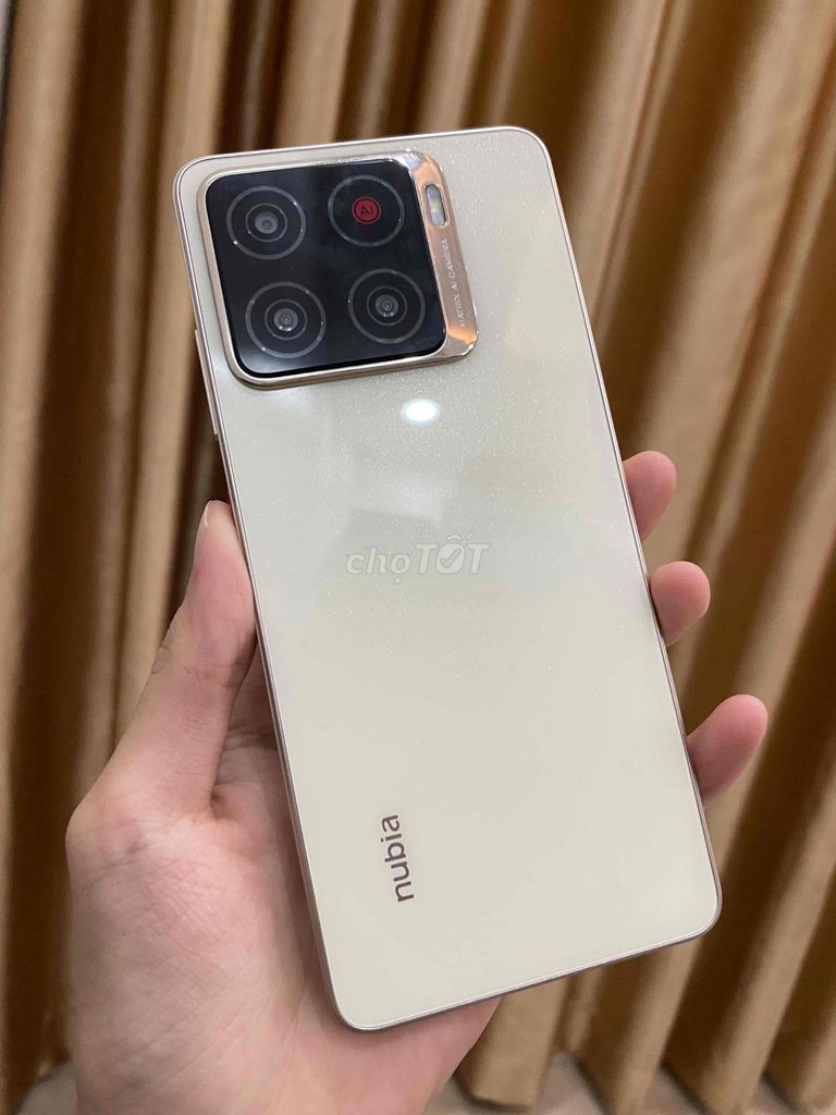 Nubia A56 64GB Vàng kem. Mua bán Điện thoại tại Quận Hà Đông Hà Nội được đăng bởi Hoàng Hải hình 1