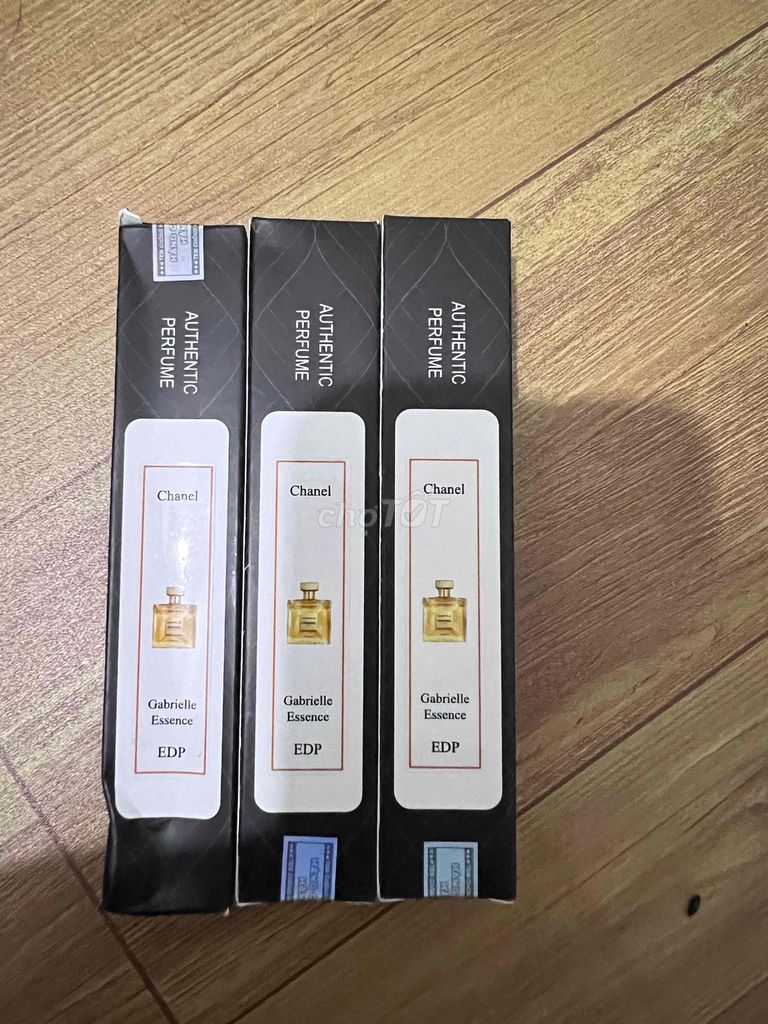 cần pass 3 chai nước hoa chanel gabrielle  10ml