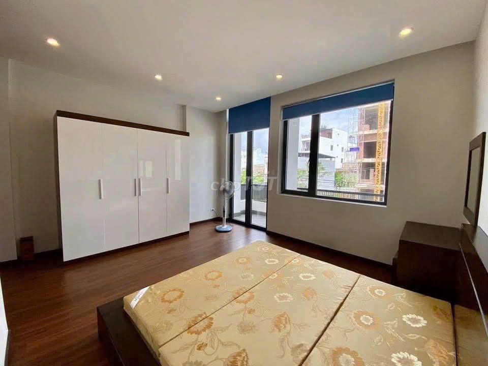 Аренда · 6 комн. · 125 м² · Quận Ngũ Hành Sơn, ул. Đường Đoàn Khuê