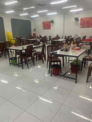 Bàn ăn Mặt da chân kim loại Nâu trắng
