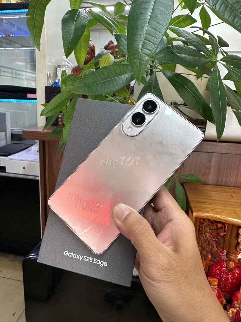 S25 Edge 12GB/512GB fullbox BH 1/2027. Mua bán Điện thoại tại Quận 7 Tp Hồ Chí Minh được đăng bởi mrlao hình 1