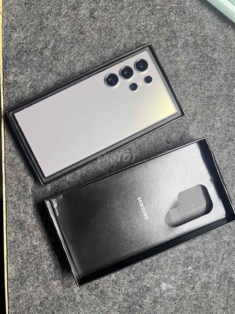 Samsung S24 Ultra 256GB Xám bảo hành tgdd 12/2026. Mua bán Điện thoại tại Quận Cẩm Lệ Đà Nẵng được đăng bởi Trọng Bình hình 1