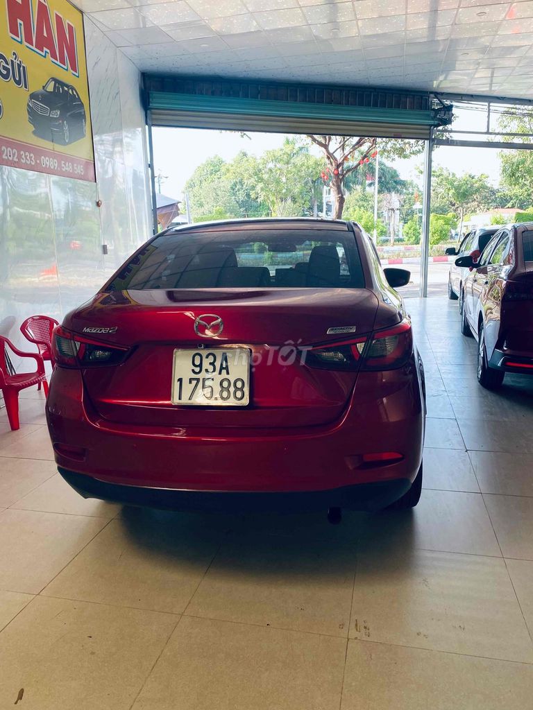 Mazda 2 2019 автомат, красный