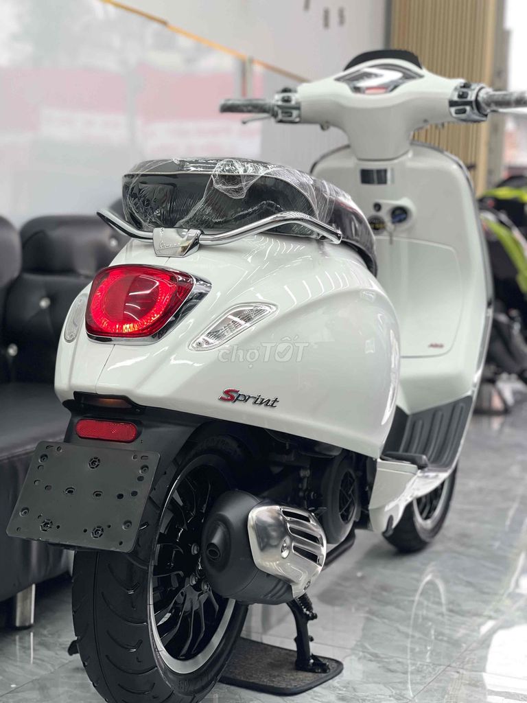 ⭐️ 𝗤𝘂𝗮́ 𝗠𝗼̛́𝗶 ( 𝗩𝗲𝘀𝗽𝗮 𝘀𝗽𝗿𝗶𝗻𝘁 𝟮𝟬𝟮𝟭 𝗠𝗮̀𝘂 𝗧𝗿𝗮̆́𝗻𝗴). Mua bán Xe máy tại Thành phố Vĩnh Long Vĩnh Long được đăng bởi Gia Kiệt  hình 5