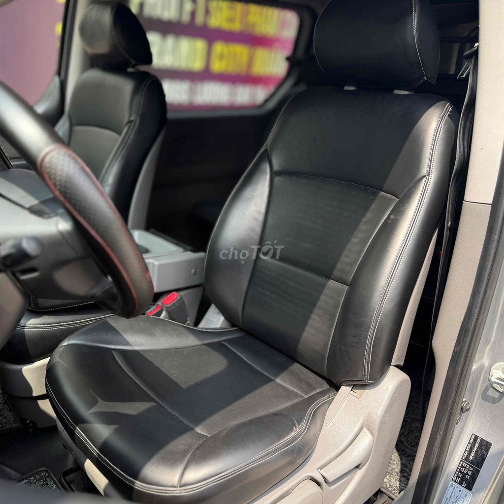 Bán gấp xe tài van 6 chỗ máy dầu Hyundai Starex. Mua bán Ô tô tại Quận Bắc Từ Liêm Hà Nội được đăng bởi Tô Văn Tiến hình 6