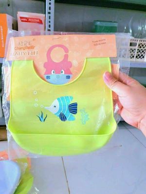 Yếm ăn dặm. Mua bán Mẹ và bé tại Thành phố Vĩnh Long Vĩnh Long được đăng bởi ST STORE chuyên sỉ