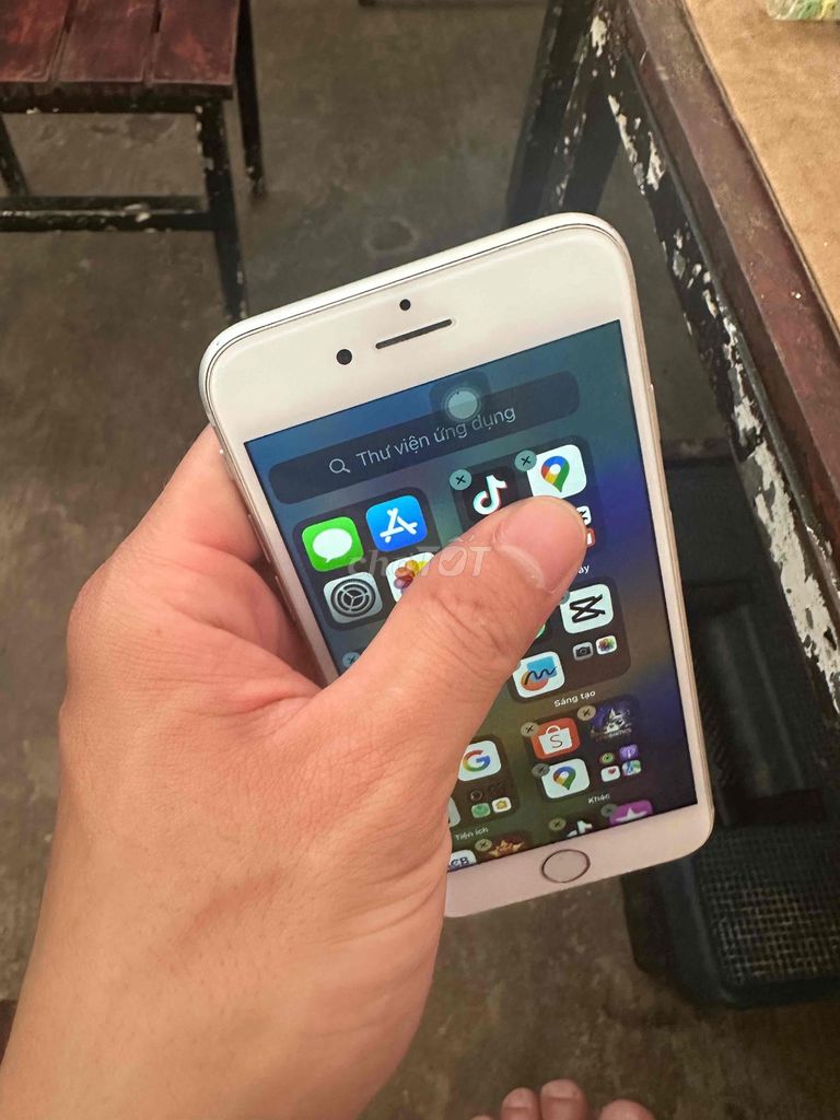 Cần bán iphone 8. Mua bán Điện thoại tại Thị xã Tân Uyên Bình Dương được đăng bởi Hoài Cương hình 1