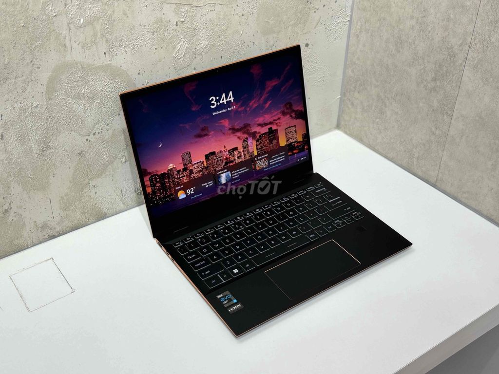 MSI Summit E13 Flip Evo i7 1280P 13.4 inch 16GB/1T. Mua bán Laptop tại Quận 10 Tp Hồ Chí Minh được đăng bởi thông hình 1