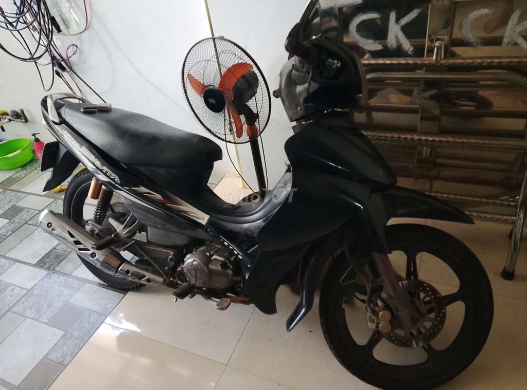Yamaha Jupiter Đen Xe số
