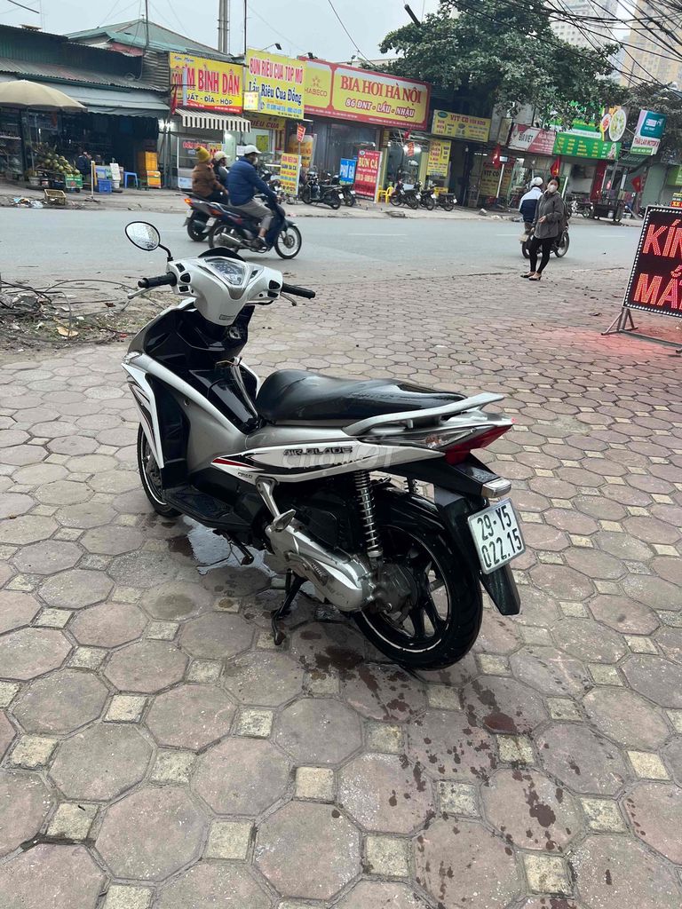 ABL 110 trắng. Mua bán Xe máy tại Huyện Thanh Trì Hà Nội được đăng bởi Phạm Ngọc Duy hình 6