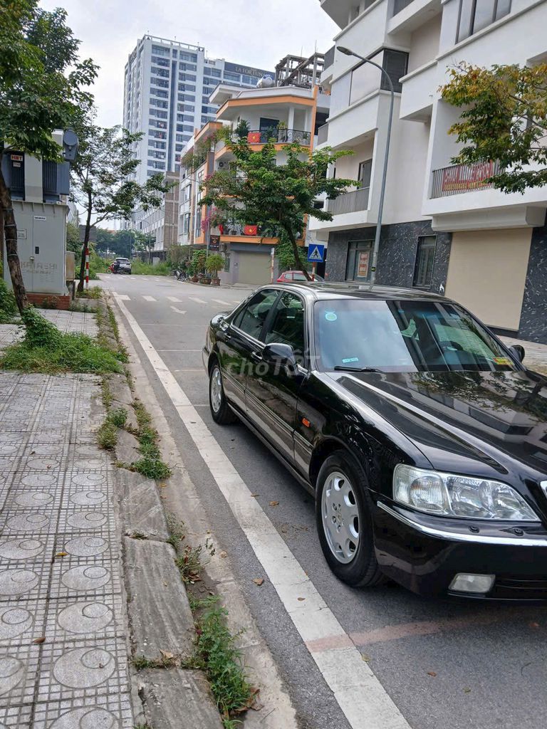 Honda Legend 2000 Đen 230.000 km. Mua bán Ô tô tại Thành phố Vĩnh Yên Vĩnh Phúc được đăng bởi Vinh Vinh hình 3