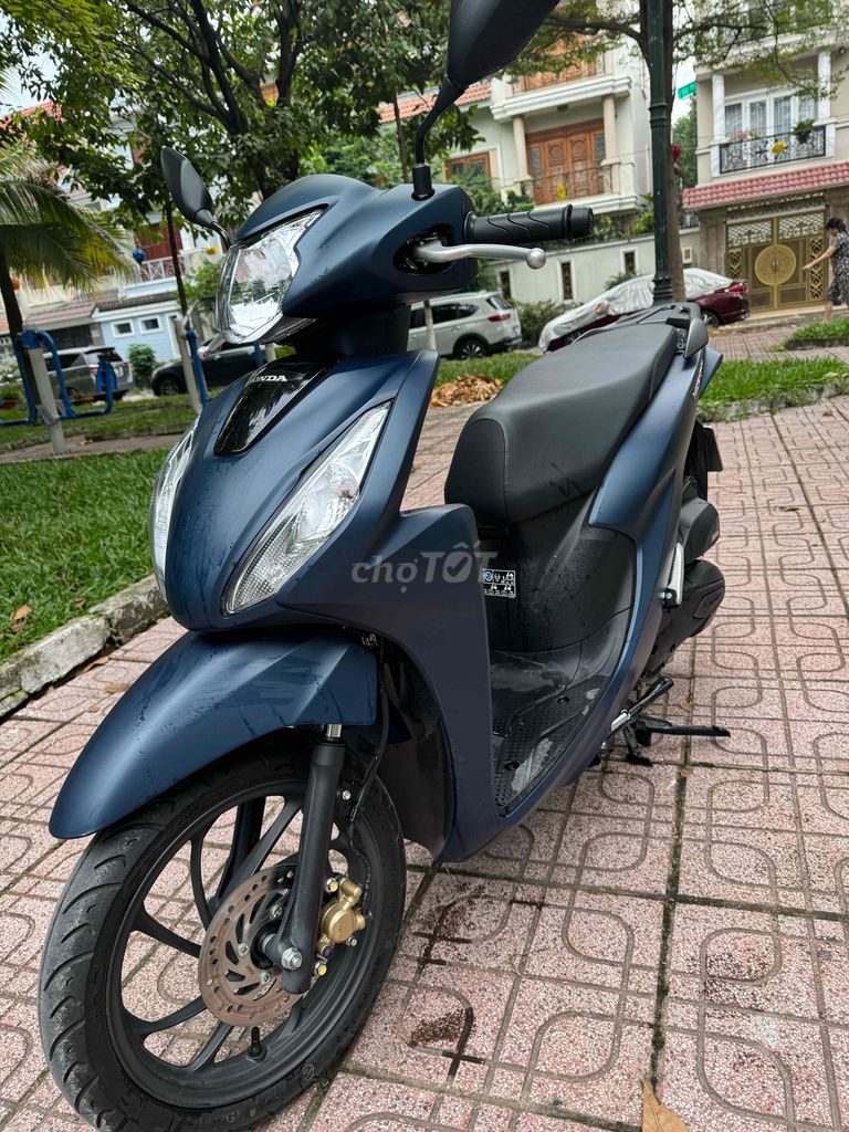 Vision 8/024 Bstp Chính Chủ Odo 1800Km Như Mới