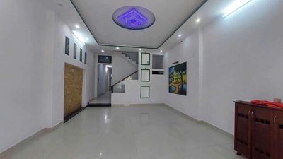 Аренда · 3 комн. · 100 м² · Quận Cẩm Lệ, ул. Đường Bùi Thiện Ngộ