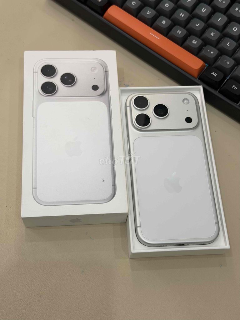 iPhone 17 Pro 256GB Bạc VN/A. Mua bán Điện thoại tại Quận Ninh Kiều Cần Thơ được đăng bởi Dương Store hình 1