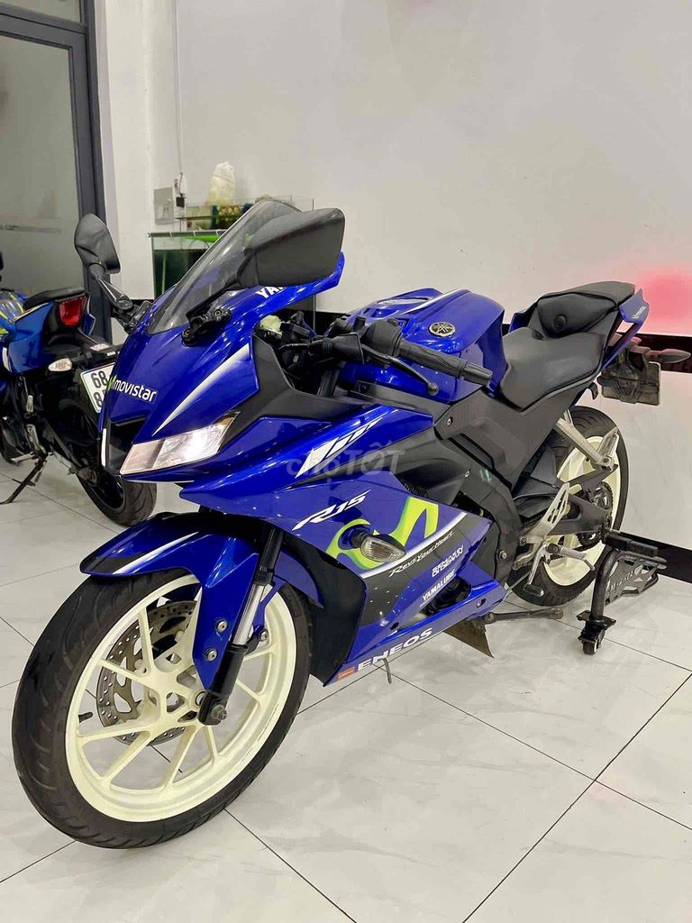 Moto R15V3 2018 chính chủ có trả góp 16 triu. Mua bán Xe máy tại Quận 7 Tp Hồ Chí Minh được đăng bởi Cửa hàng xe máy trả góp Q7 hình 2