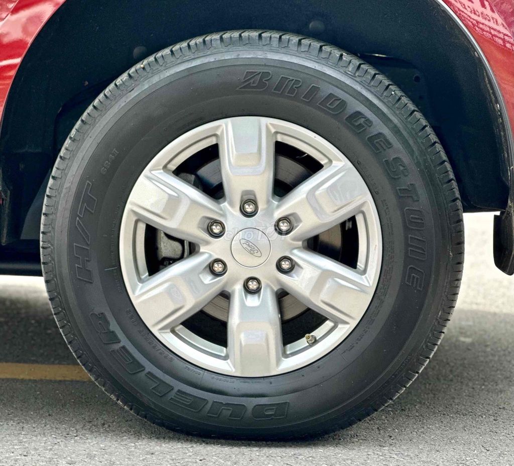 Ford Everest 2.0 AT Chất xe đẹp 1 Chủ - KM chuẩn 💯. Mua bán Ô tô tại Quận Gò Vấp Tp Hồ Chí Minh được đăng bởi DH AUTO FORD CHUYÊN XE FORD LƯỚT CHẤT LƯỢNG CAO hình 18