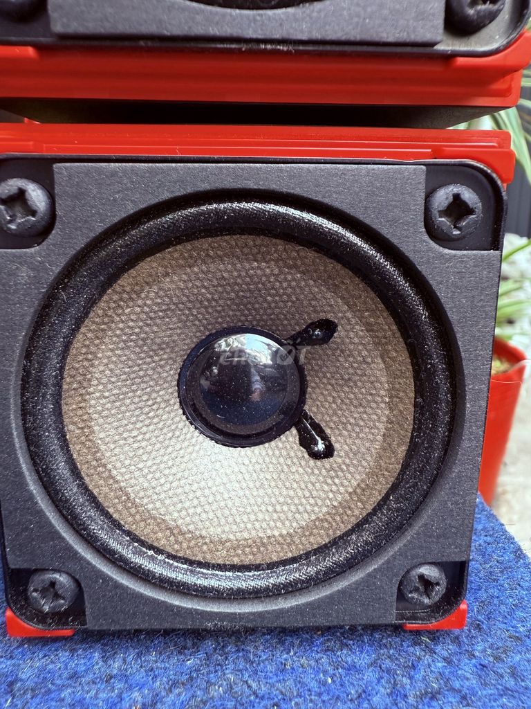 * Loa Cube Trợ Lời xịn sò Hàng Bãi Bose Chỉ Đỏ. Mua bán Tivi, Âm thanh tại Quận Tân Phú Tp Hồ Chí Minh được đăng bởi dBAcoustic  hình 1