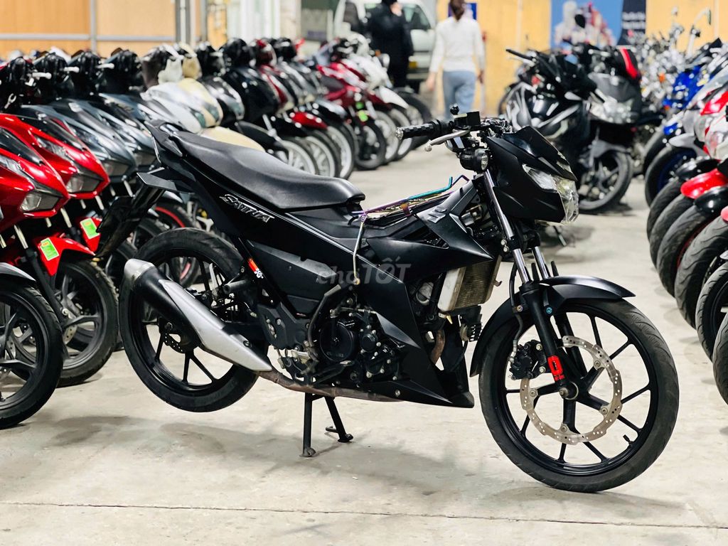 XE MÁY THANH TÙNG_SUZUKI SATRIA 150 NHẬP KHẨU 2023. Mua bán Xe máy tại Quận Nam Từ Liêm Hà Nội được đăng bởi THANH TÙNG hình 6