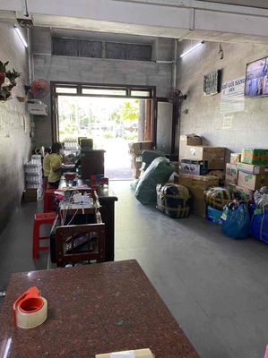 TUYỂN NAM BỐC VÁC XE KHÁCH Q5 Ca 7h-17h