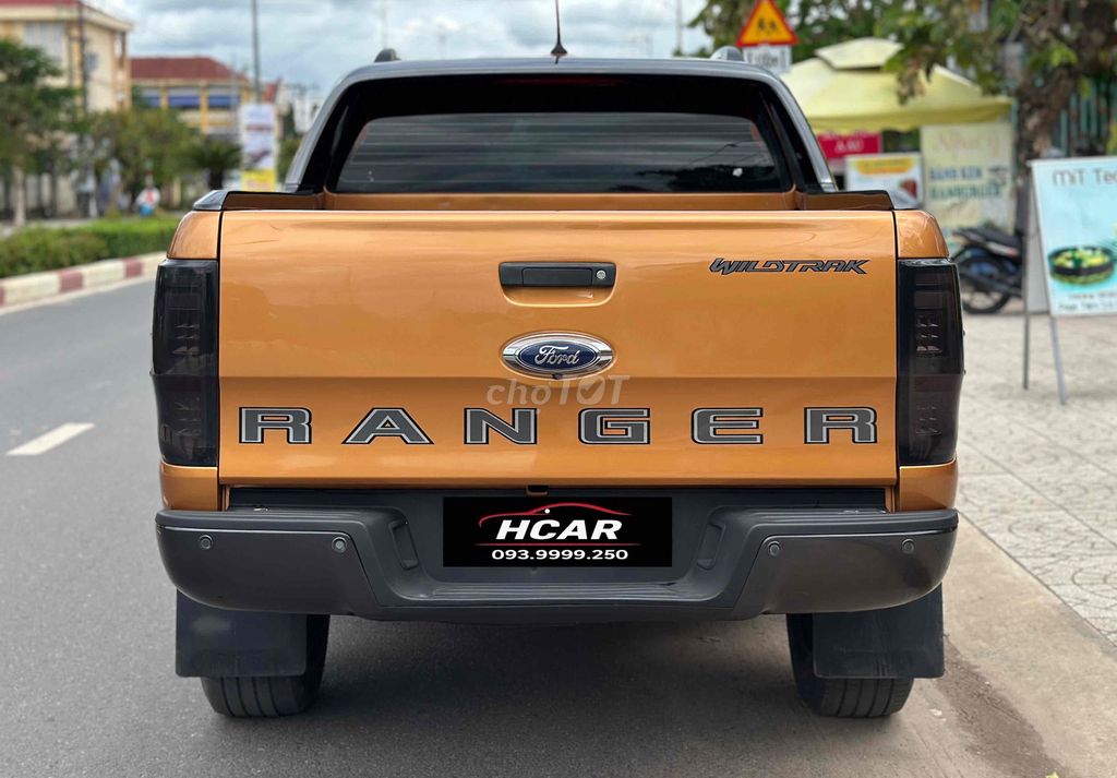 Ford Ranger WILDTRAK 4x4 Full Option 1 đời chủ. Mua bán Ô tô tại Quận Tân Bình Tp Hồ Chí Minh được đăng bởi HCar hình 6
